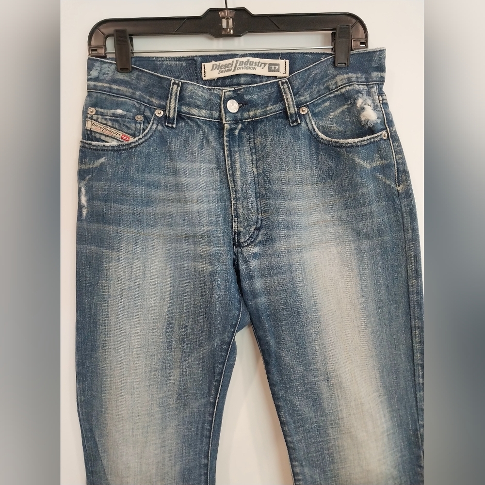 Diesel Industry Straight Leg Blue Denim Jeans Men’s Size 30x29 Distressed - Picture 2 of 16